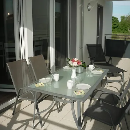 Haffhaeuser Am Stettiner Haff Haus 2 We 7 Golf Special Buchbar * Garz (Usedom)