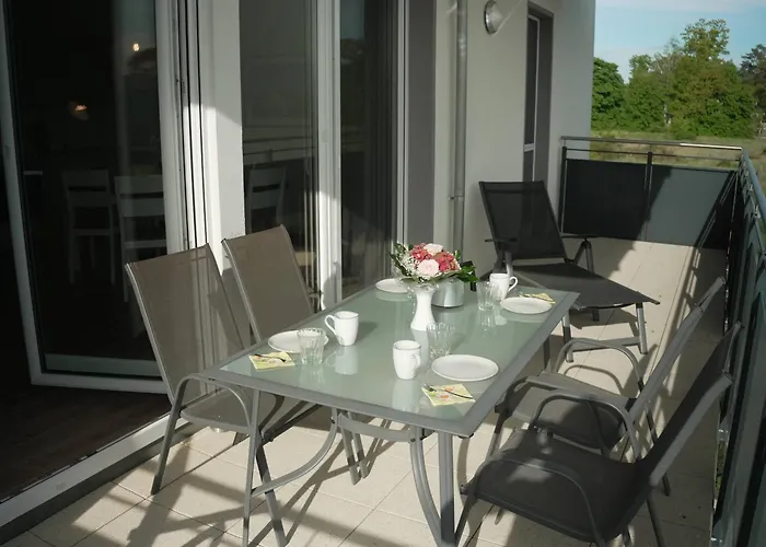 Haffhaeuser Am Stettiner Haff Haus 2 We 7 Golf Special Buchbar * Garz (Usedom)